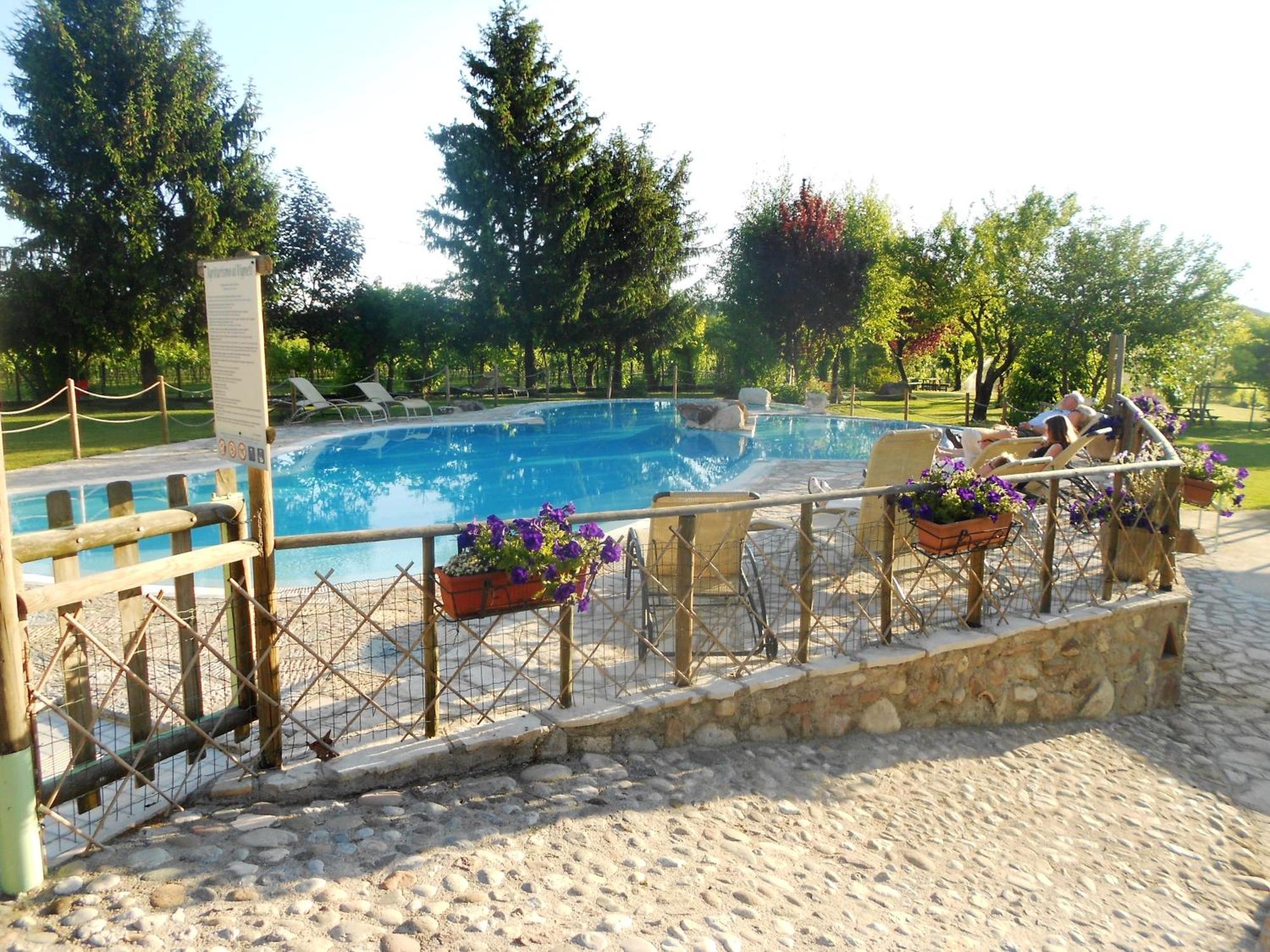 Agriturismo Ai Vigneti 庞蒂索明西奥 外观 照片